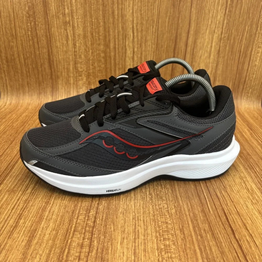 NEW Saucony Cohesion 17 Running Shoes Mens 8 Wide Shadow Black S20944-101
